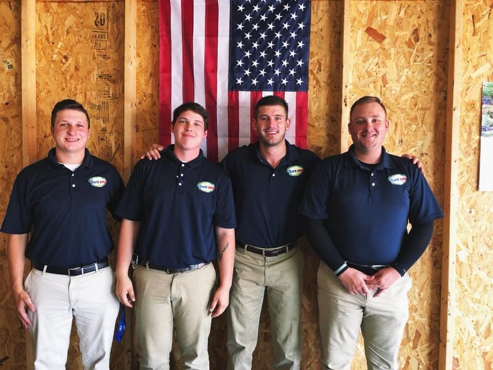 Safe-Dry Garland crew